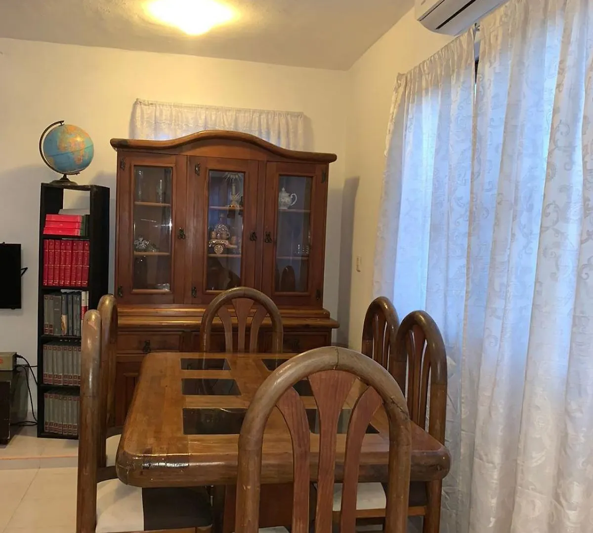 Large House With Pool In Cancun For Big Groups
