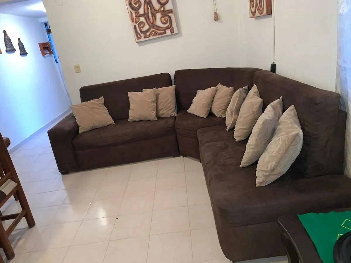 Large House With Pool In Cancun For Big Groups